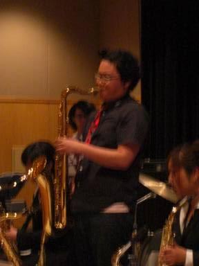 2009  V}Cu
