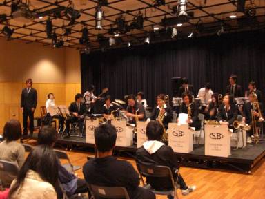 2009  V}Cu